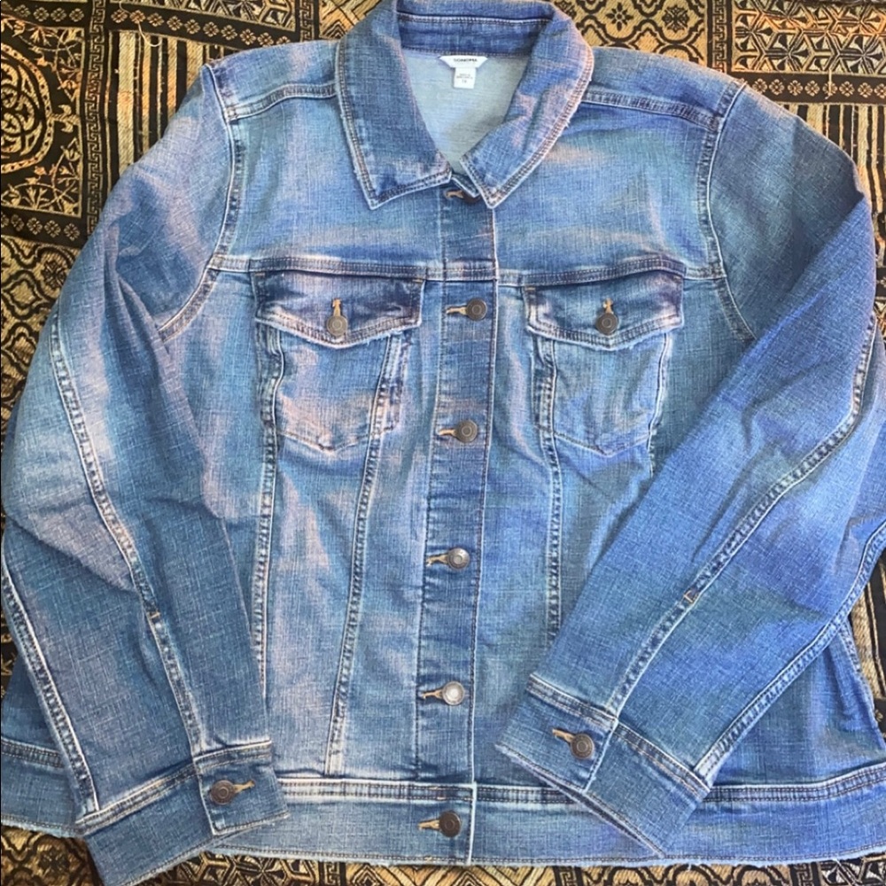 NWT Sonoma Women’s jean jacket